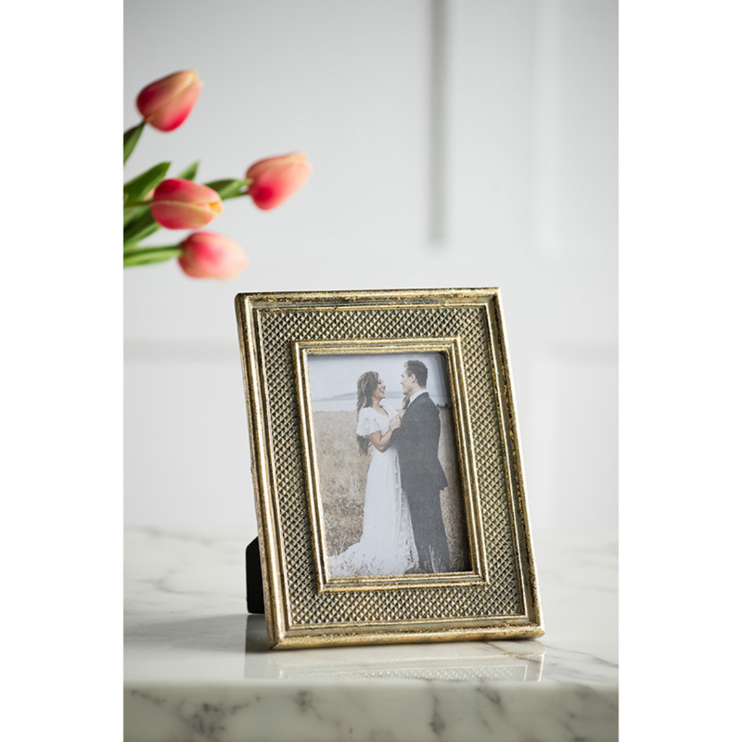 PHOTO FRAME ANTIQUE GOLD image 1